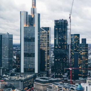 Frankfurt nad Menem – finansowa stolica i miasto pełne kontrastów