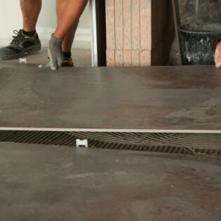 Praca płytkarz zagranica bez języka