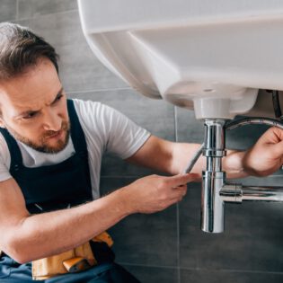 Hydraulik praca za granicą