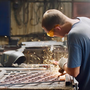 Ślusarz praca zagranica